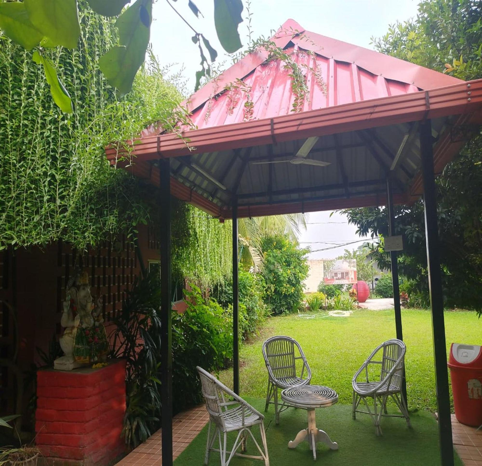 Green Point - Hotels And Resorts In Angul Exterior foto